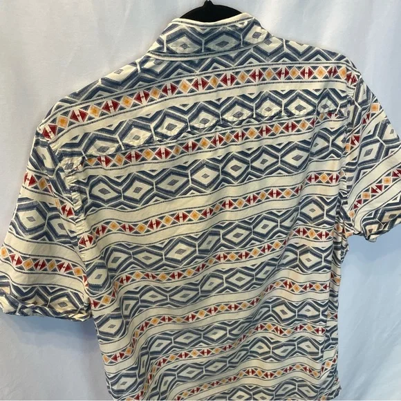 Hollister California Aztec Short Cuffed Sleeve Button Down Shirt Teen XL Tribal - Picture 11 of 14